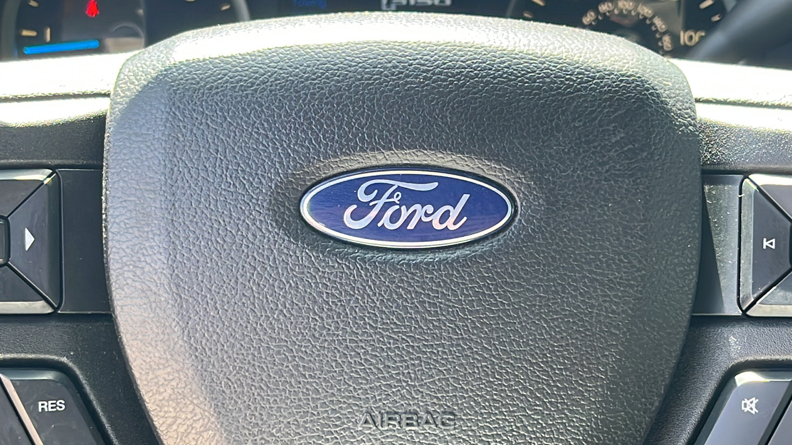 2017 Ford F-150 XL 17