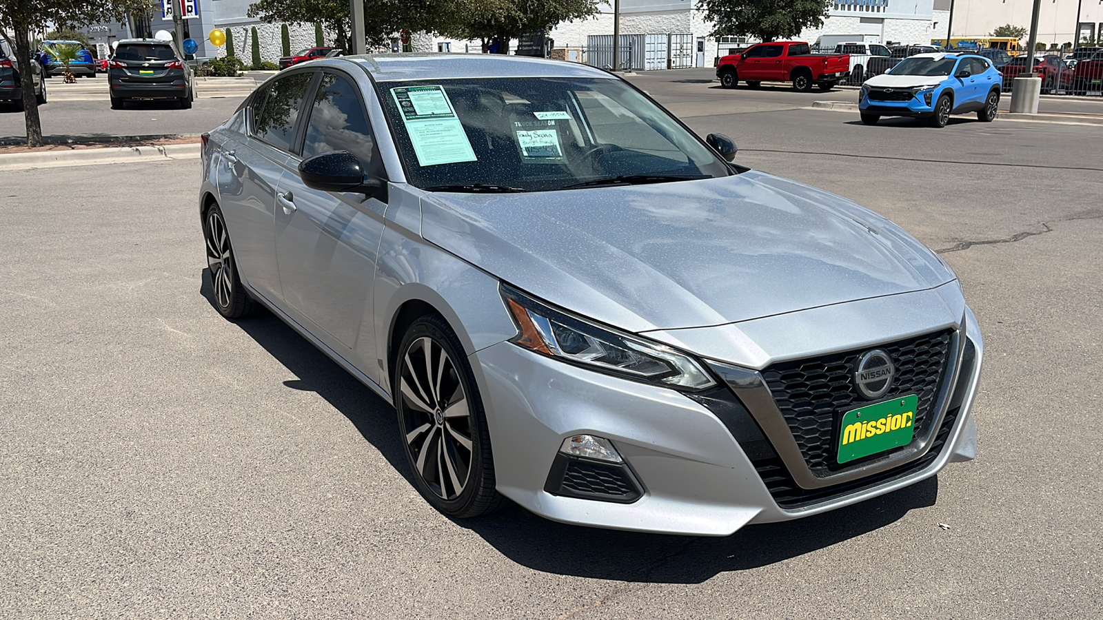 2022 Nissan Altima 2.5 SR 1