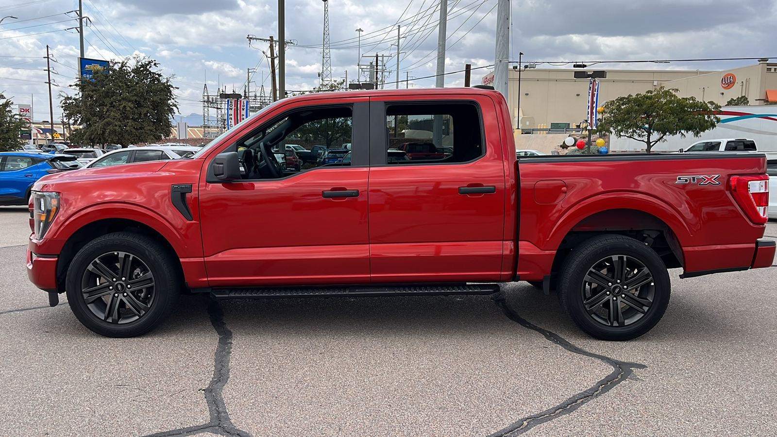 2023 Ford F-150 XL 4