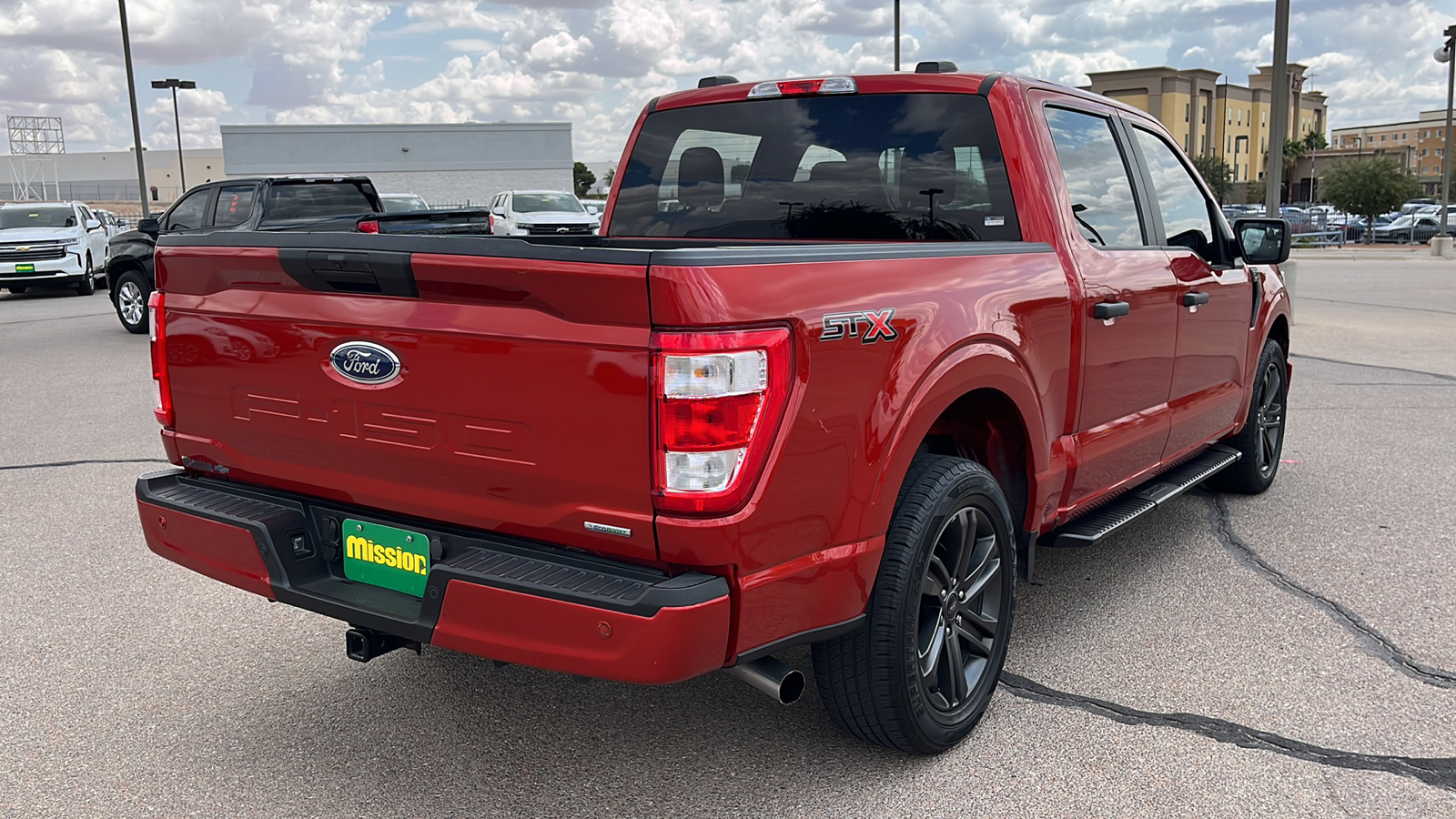 2023 Ford F-150 XL 8