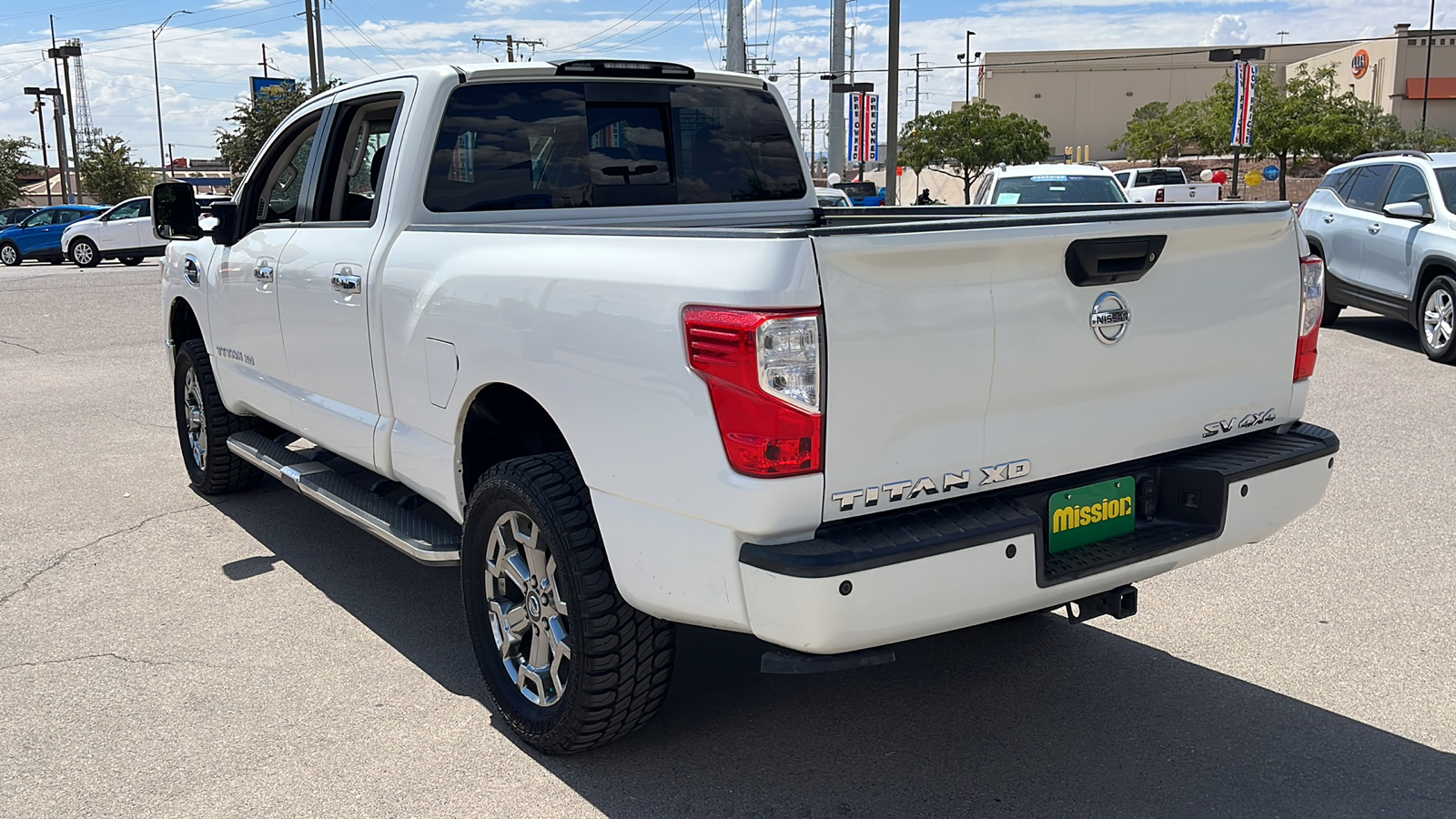 2018 Nissan Titan XD SV 6