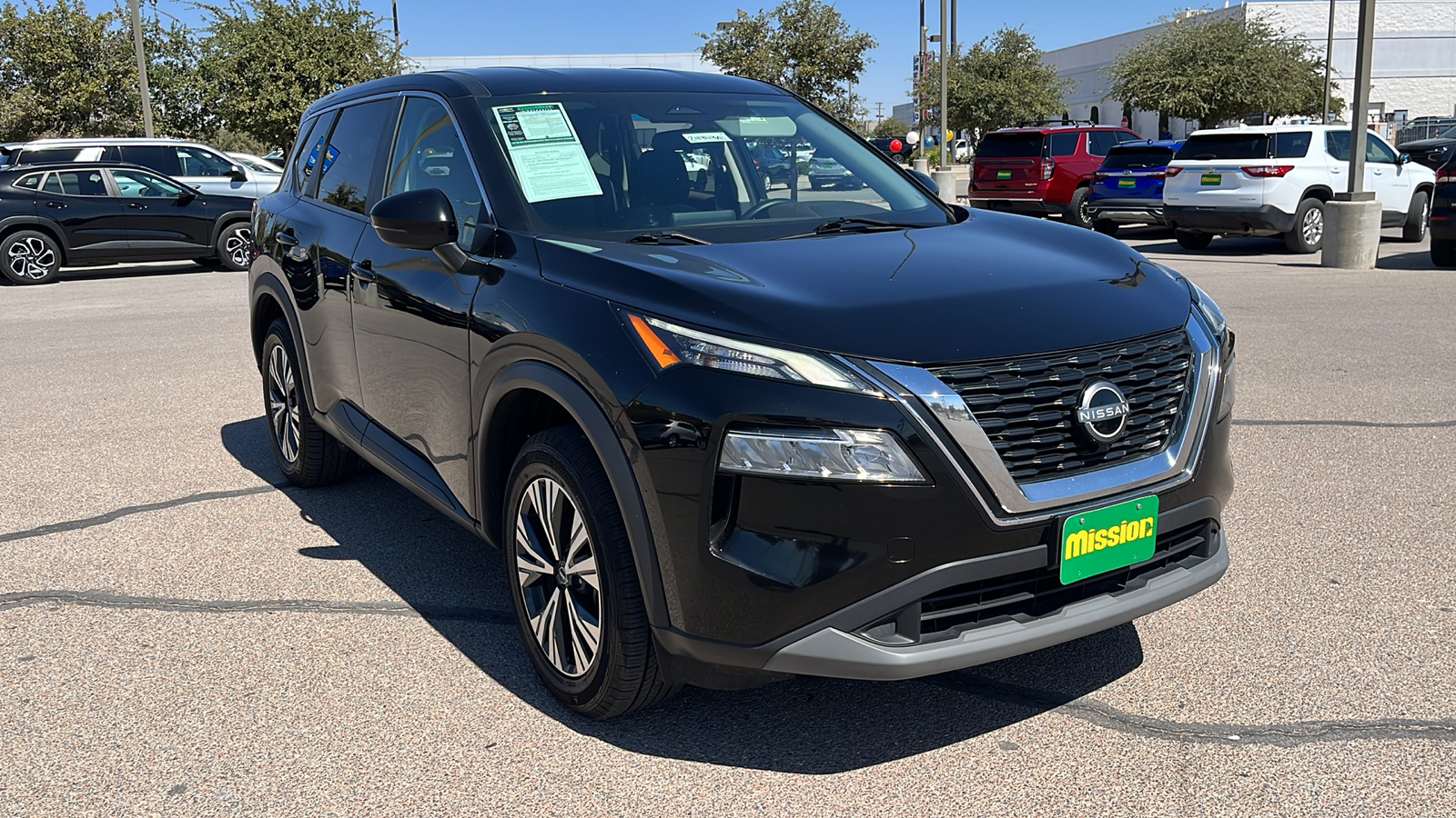 2022 Nissan Rogue SV 1