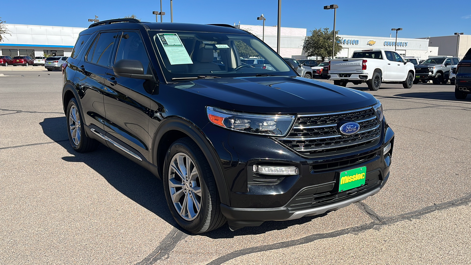 2021 Ford Explorer XLT 1