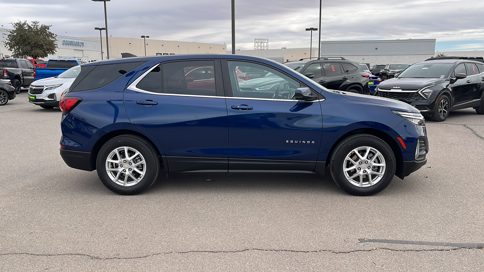 2023 Chevrolet Equinox LT 9