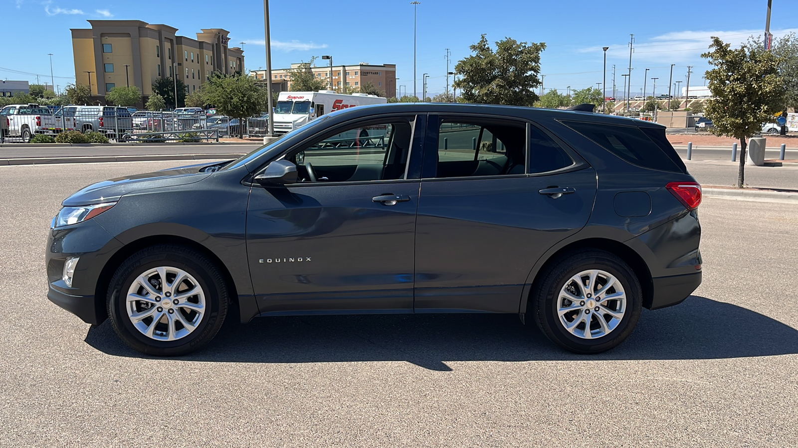 2019 Chevrolet Equinox LS 4