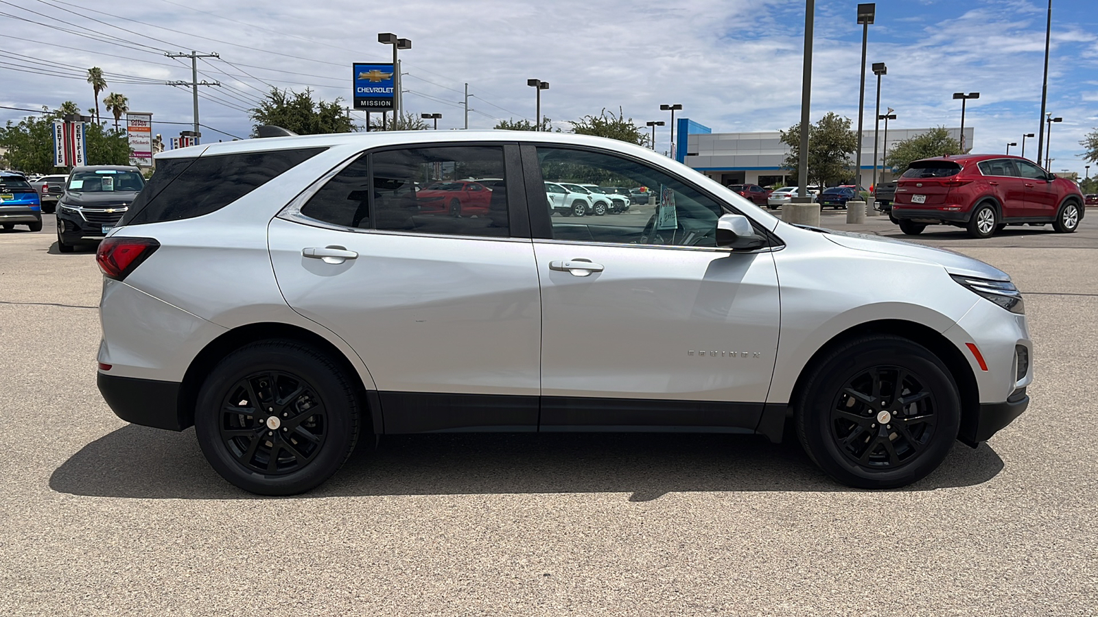 2022 Chevrolet Equinox LT 9