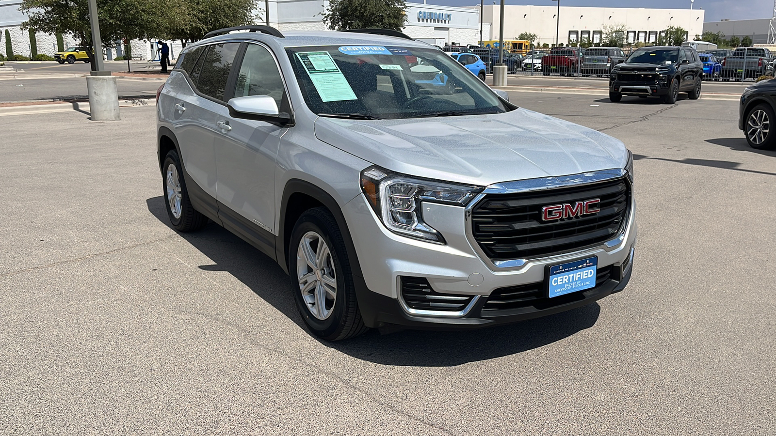 2022 GMC Terrain SLE 1