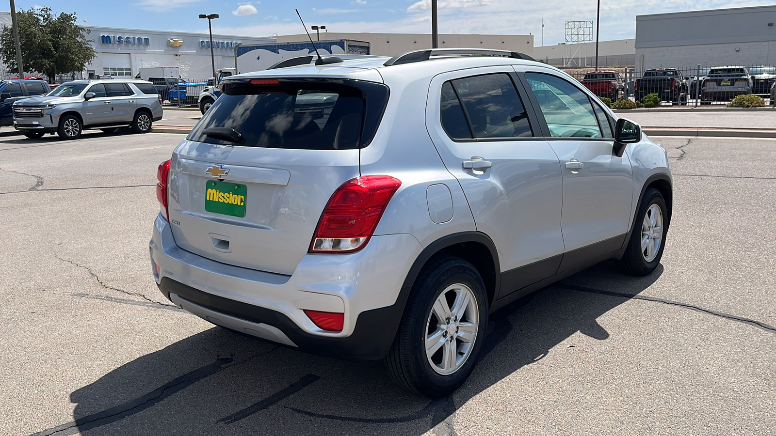 2021 Chevrolet Trax LT 8