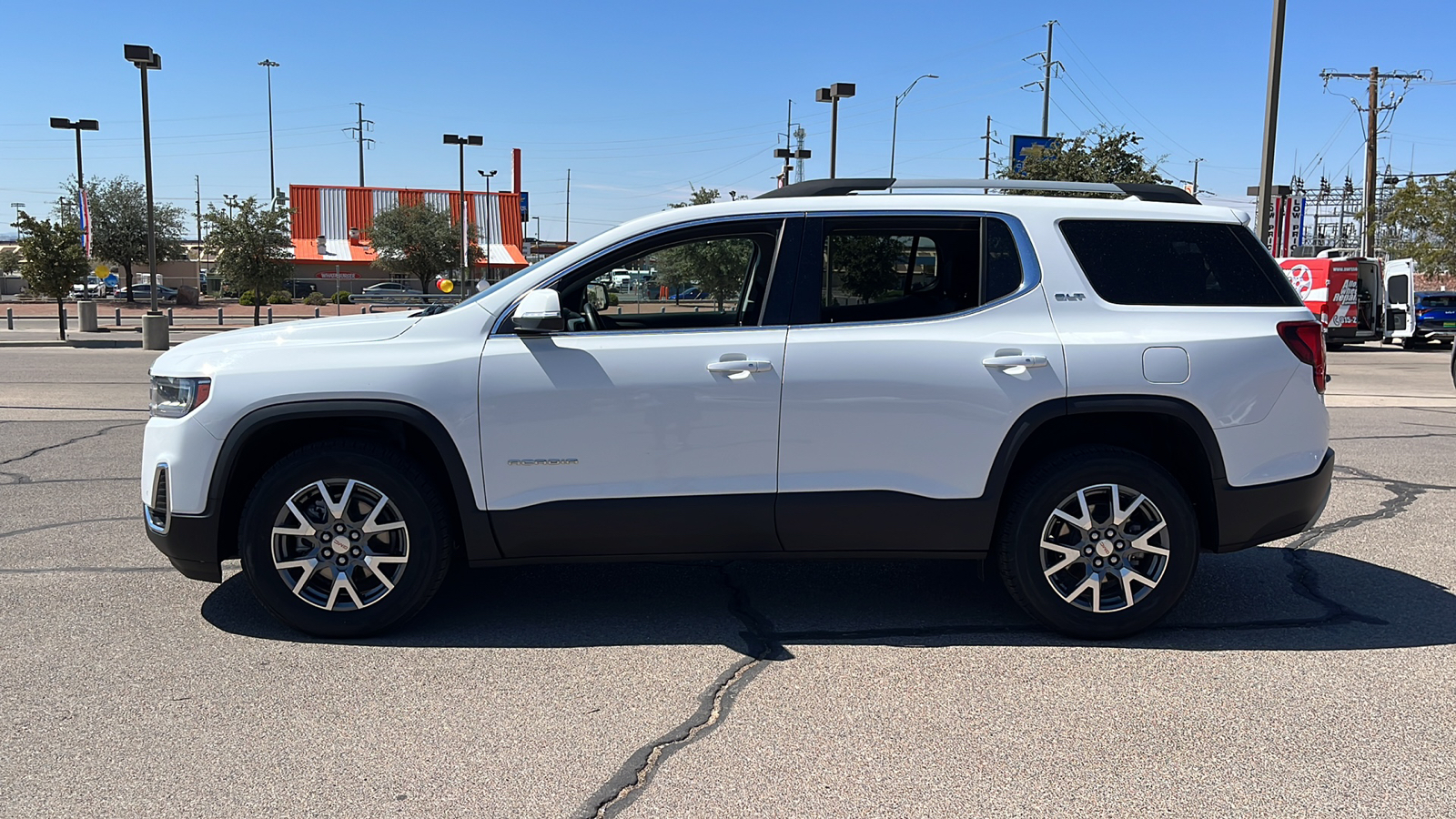 2023 GMC Acadia SLT 4