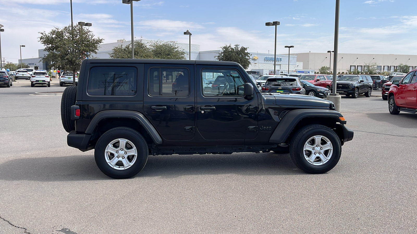 2022 Jeep Wrangler Unlimited Sport S 9