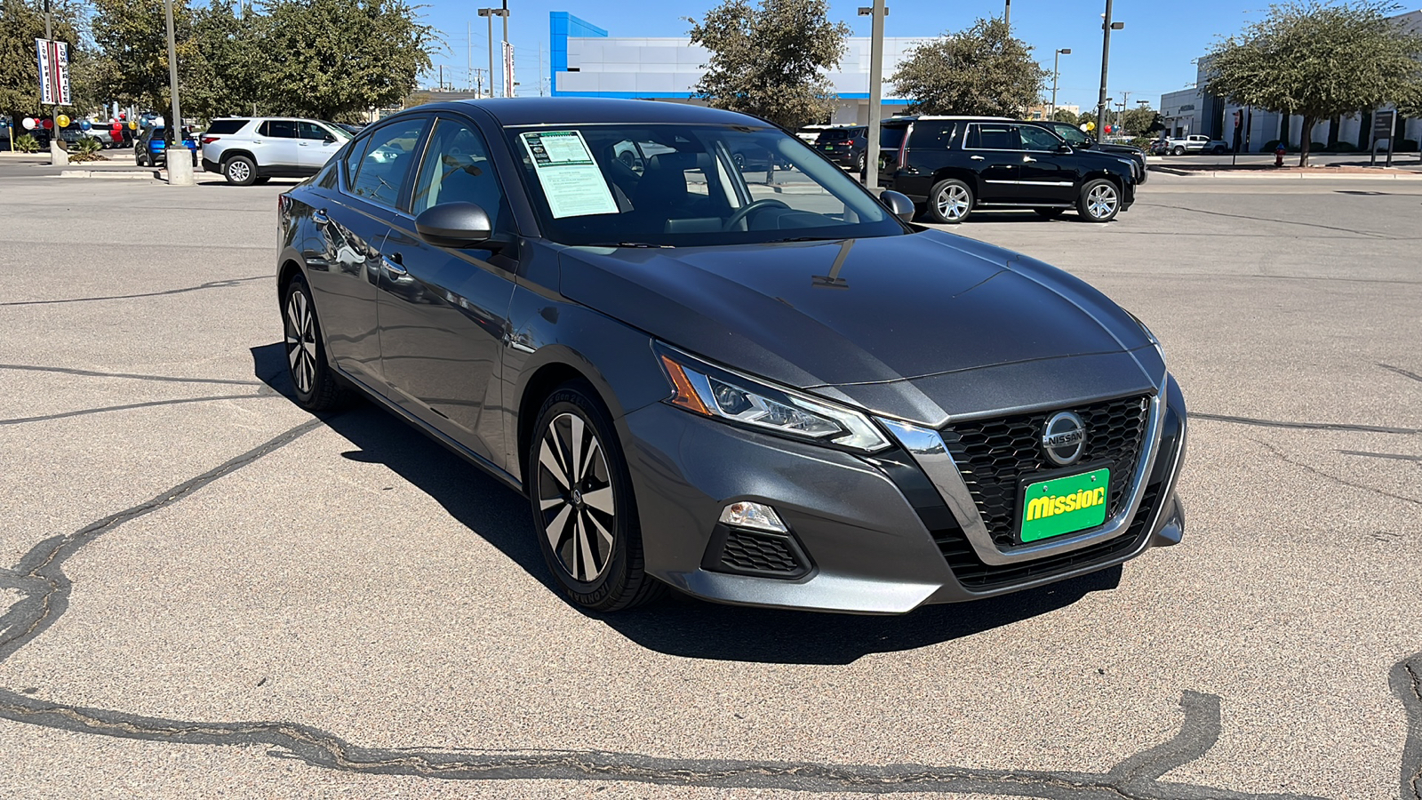 2022 Nissan Altima 2.5 SV 1