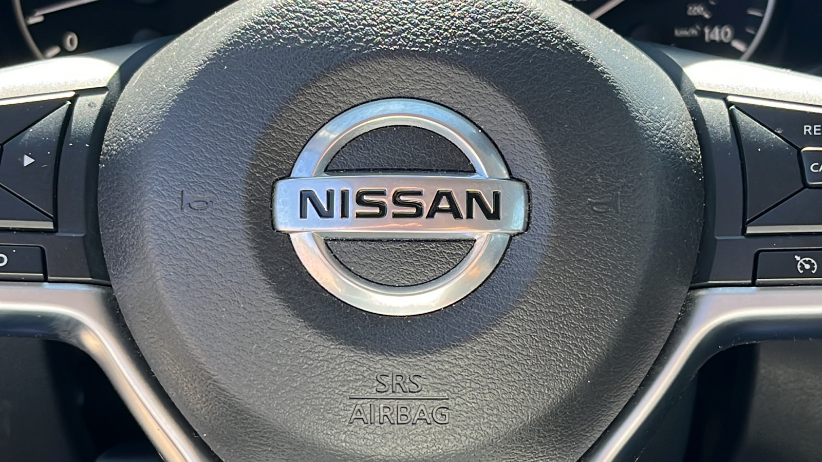 2022 Nissan Altima 2.5 SV 17