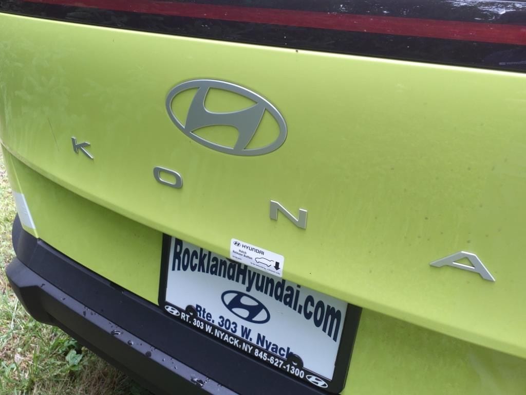 2024 Hyundai Kona SEL 4