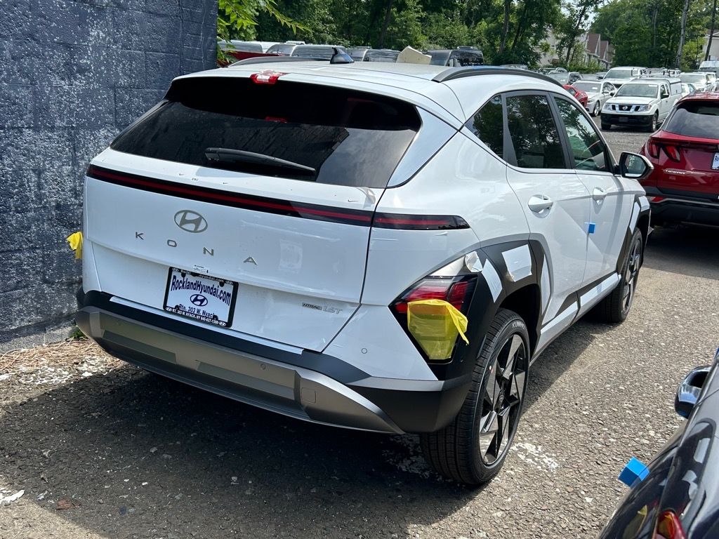 2024 Hyundai Kona Limited 4