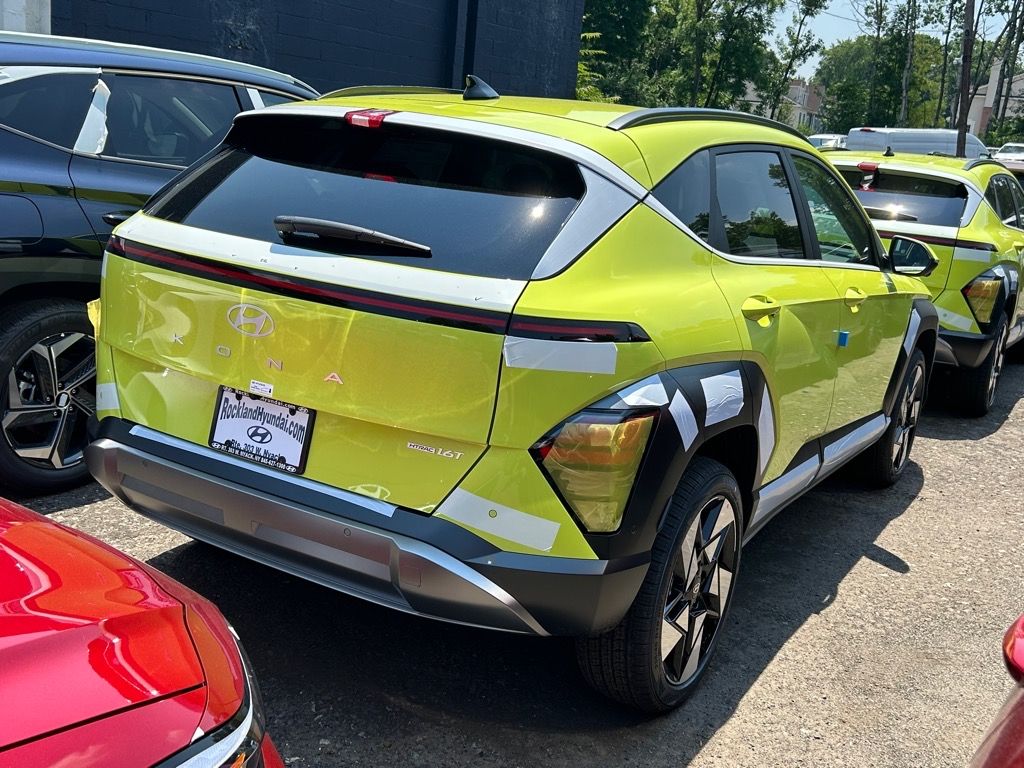 2024 Hyundai Kona Limited 3