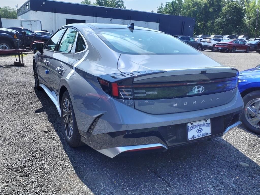 2024 Hyundai Sonata Hybrid Limited 6