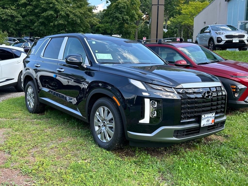 2024 Hyundai Palisade SE 3