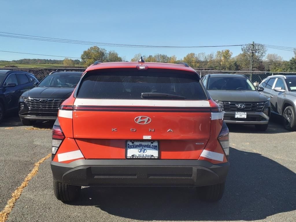 2025 Hyundai Kona SEL 5