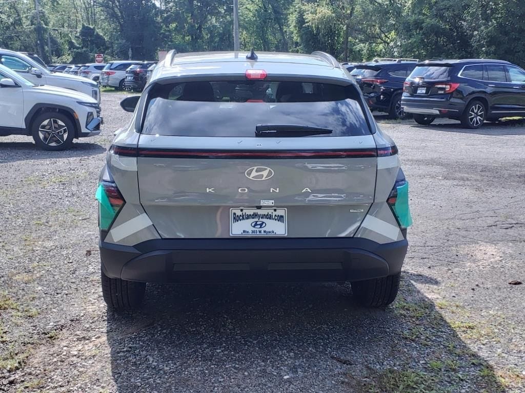 2025 Hyundai Kona SEL Convenience 5