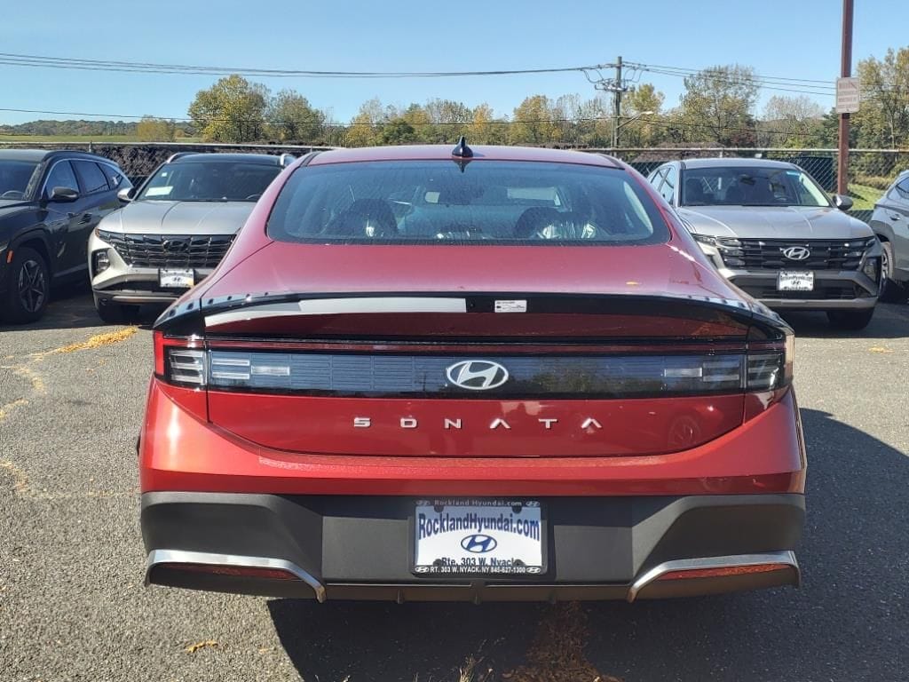 2025 Hyundai Sonata SE 5