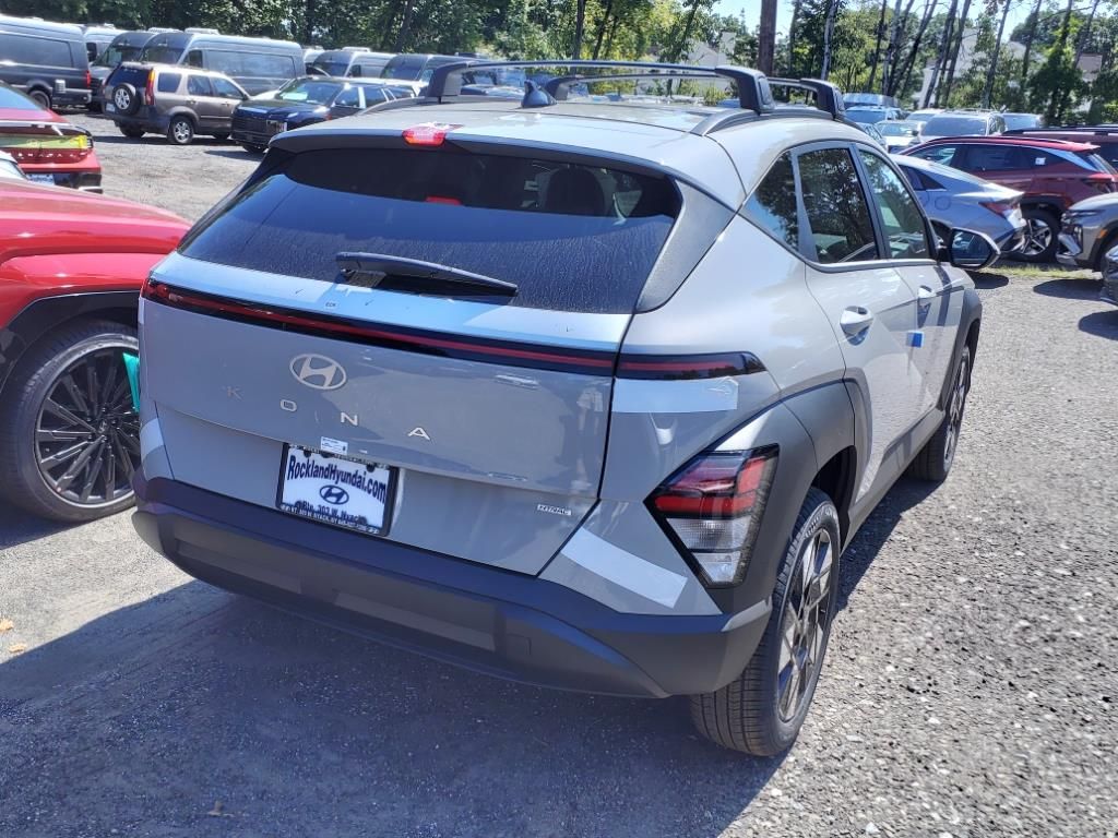 2025 Hyundai Kona SEL Convenience 4