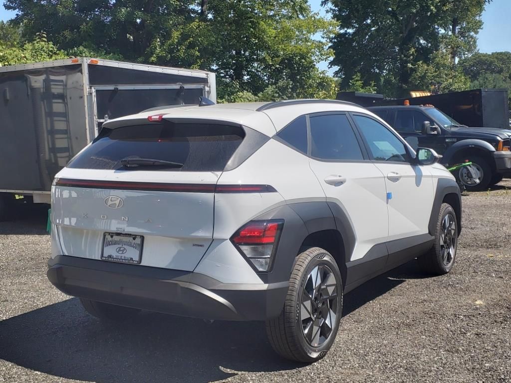 2025 Hyundai Kona SEL Convenience 4