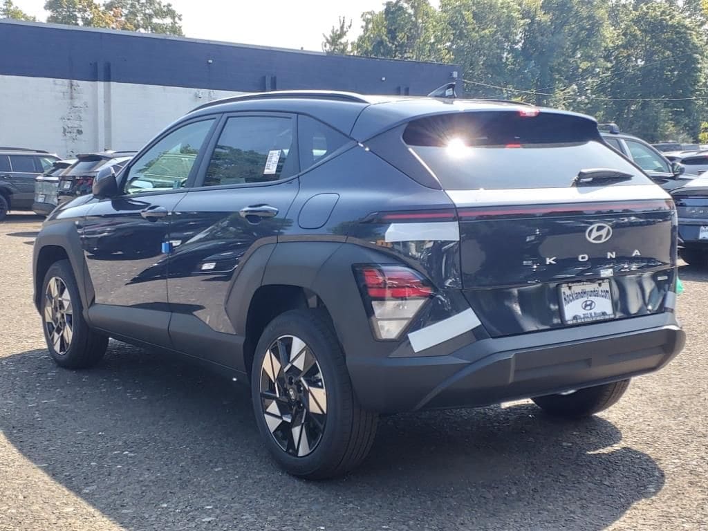 2025 Hyundai Kona SEL 6