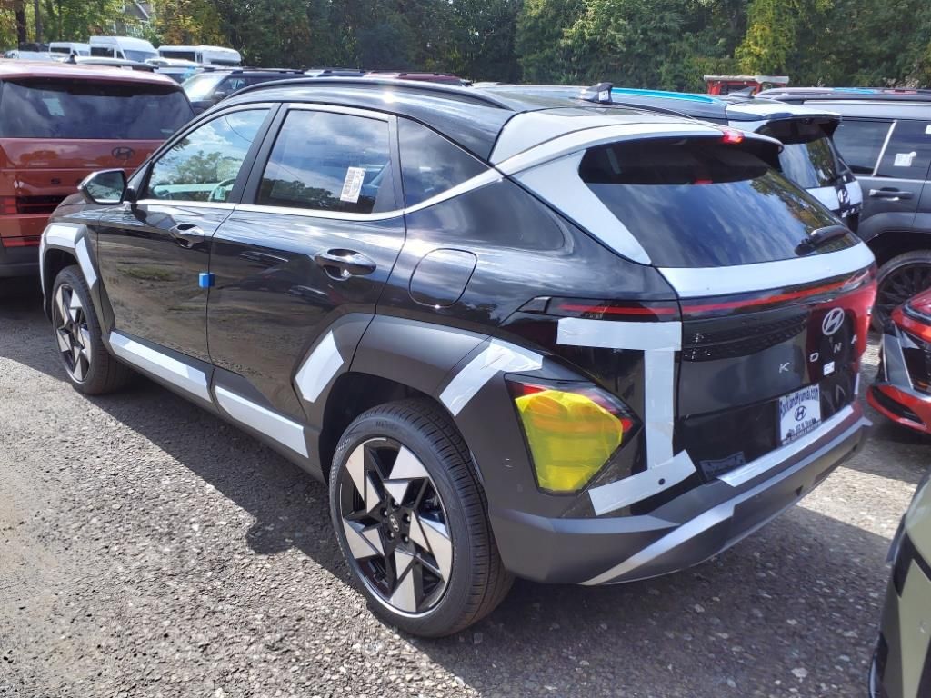 2025 Hyundai Kona Limited 4