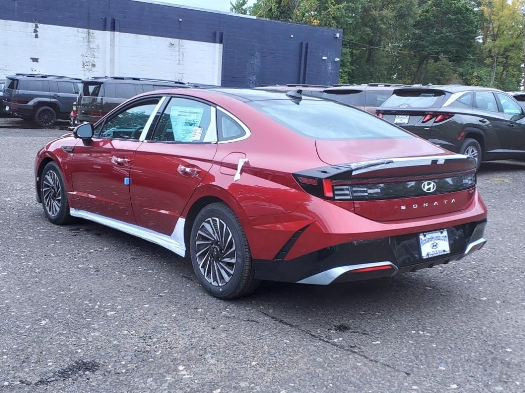 2024 Hyundai Sonata Hybrid Limited 6