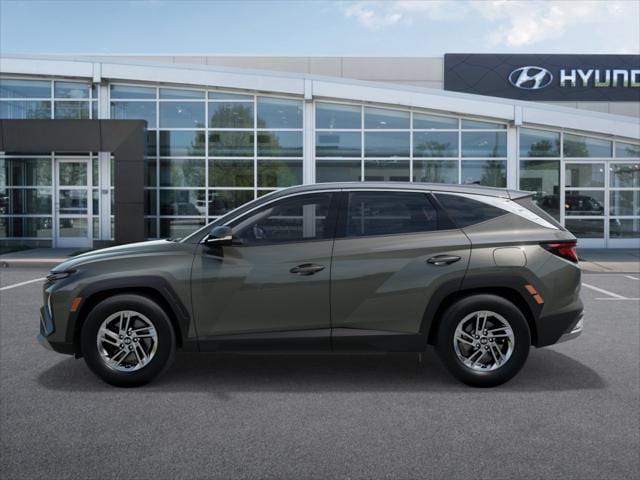 2025 Hyundai Tucson SE 3