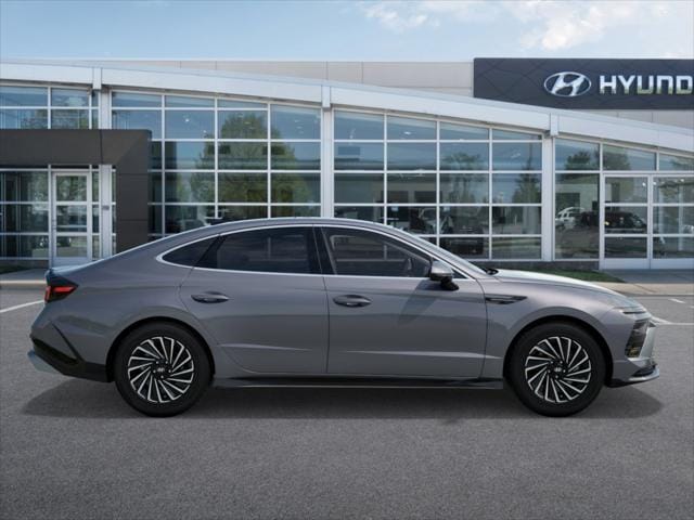 2025 Hyundai Sonata Hybrid Limited 7