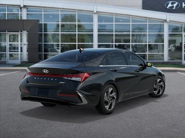 2025 Hyundai Elantra Limited 4