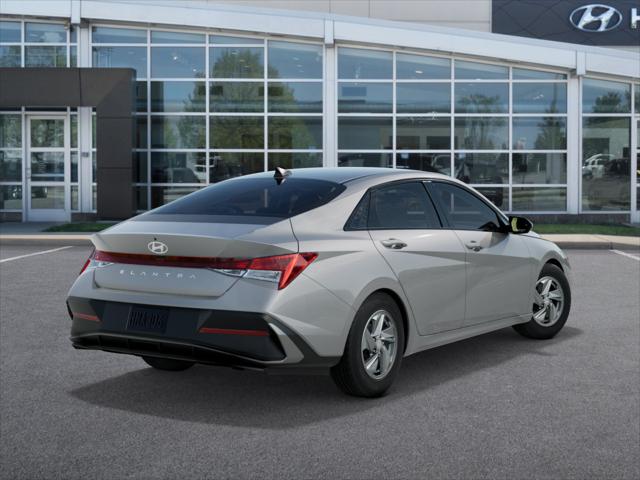 2025 Hyundai Elantra SE 4