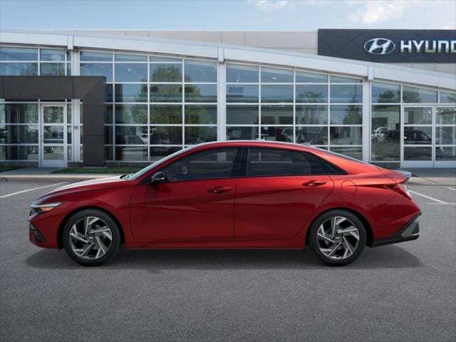 2025 Hyundai Elantra SEL Sport 3