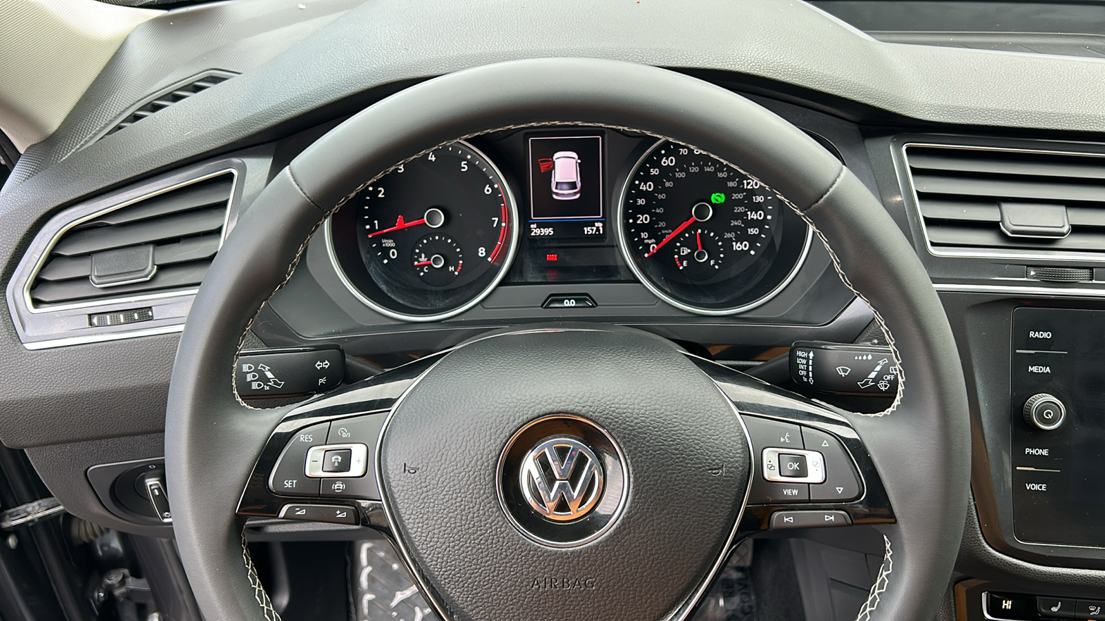 2021 Volkswagen Tiguan SE 15