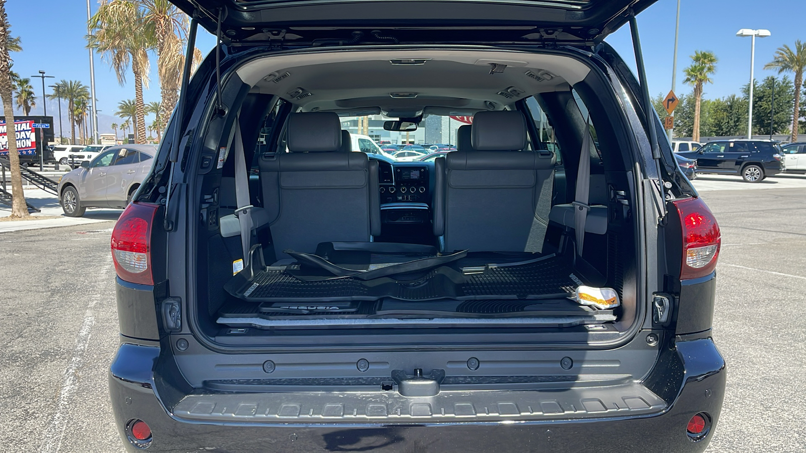 2019 Toyota Sequoia Limited 27