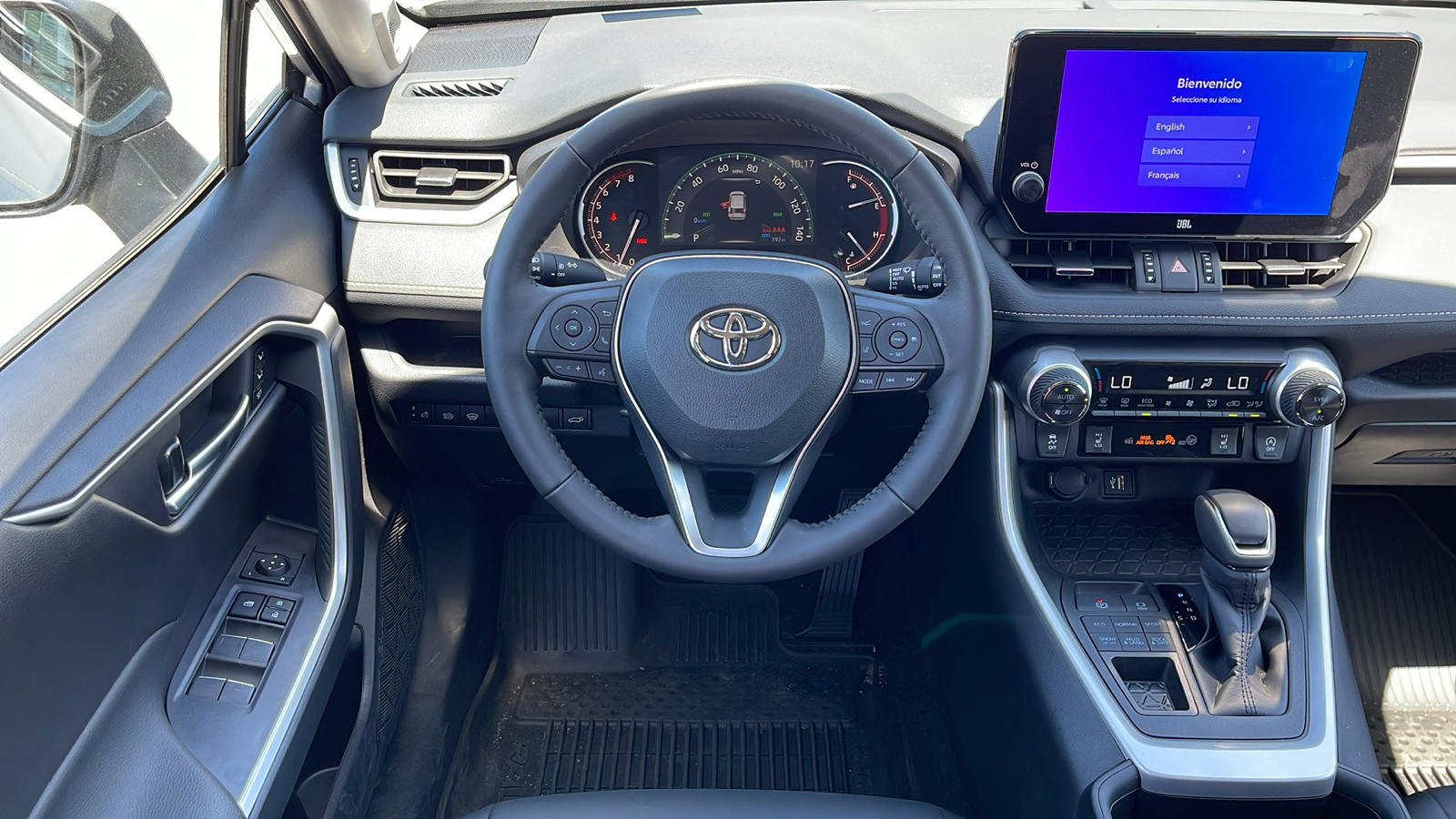 2024 Toyota RAV4 XLE Premium 12