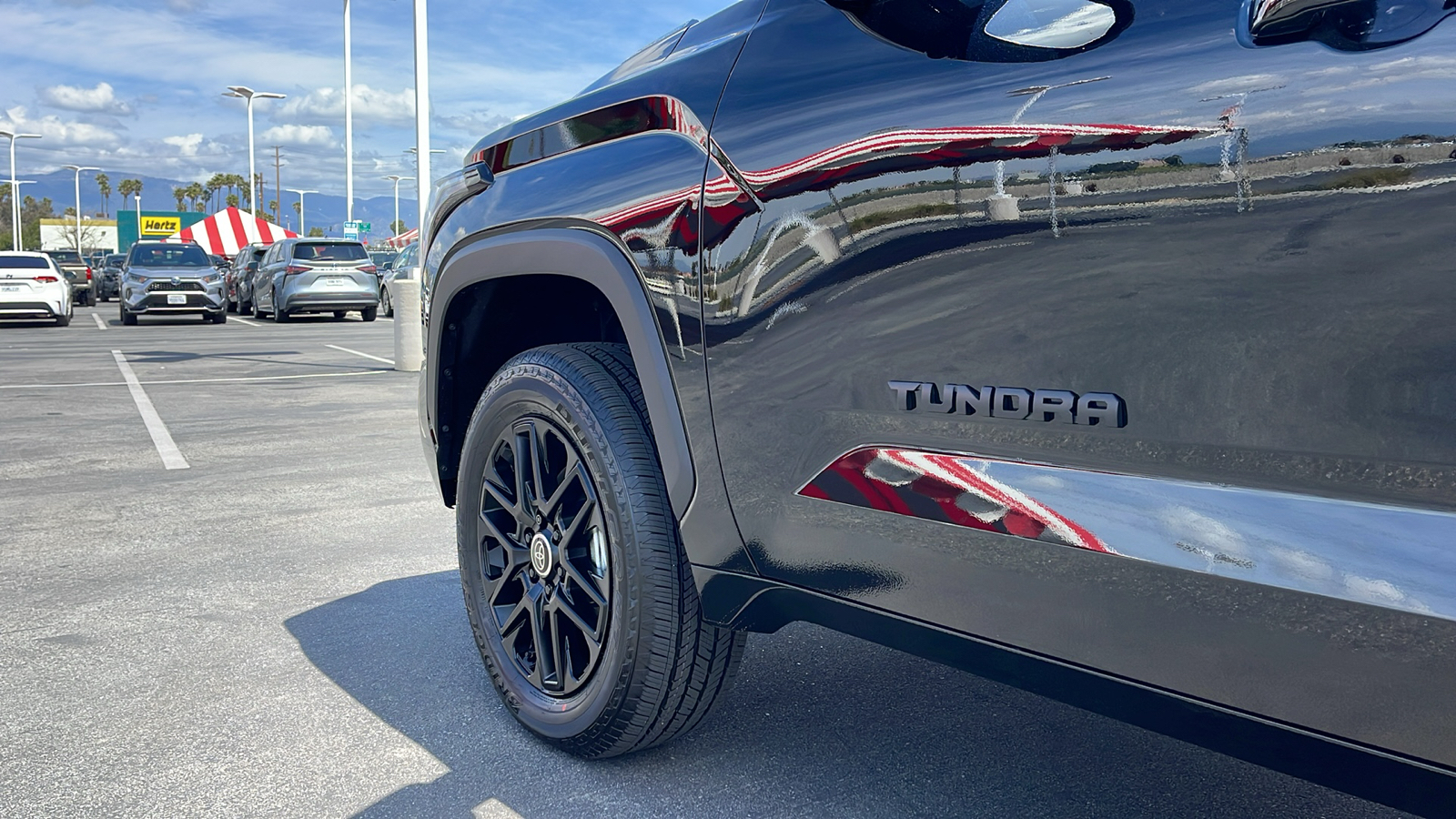 2024 Toyota Tundra Hybrid Limited 29