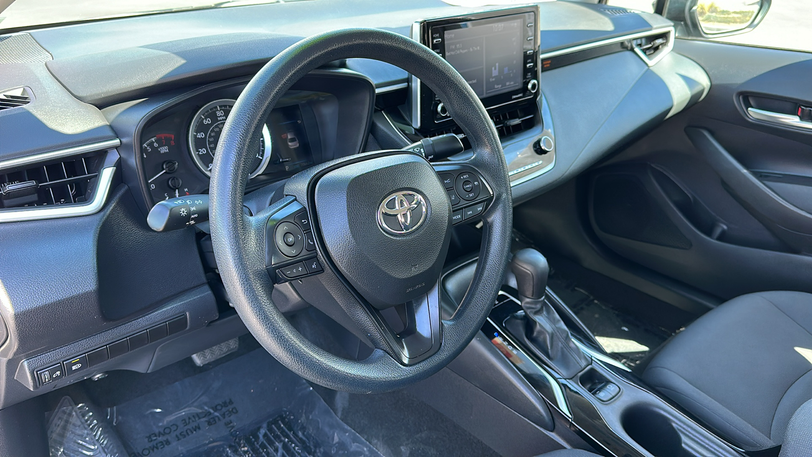 2021 Toyota Corolla LE 10