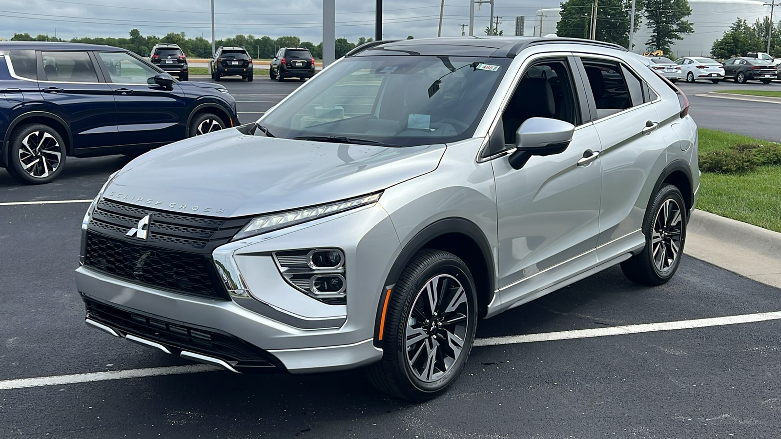 2024 Mitsubishi Eclipse Cross SEL 3