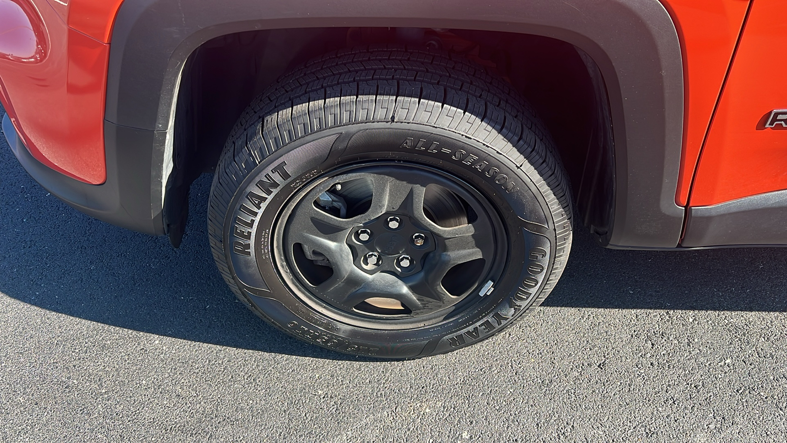 2019 Jeep Renegade Sport 3