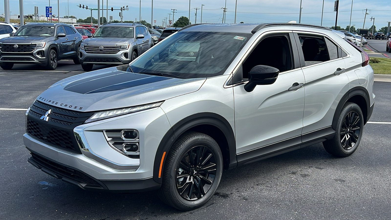 2024 Mitsubishi Eclipse Cross Black Edition 3