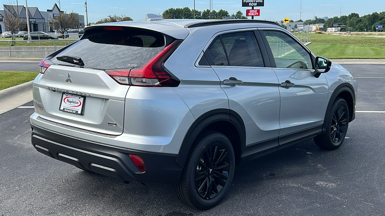 2024 Mitsubishi Eclipse Cross Black Edition 12