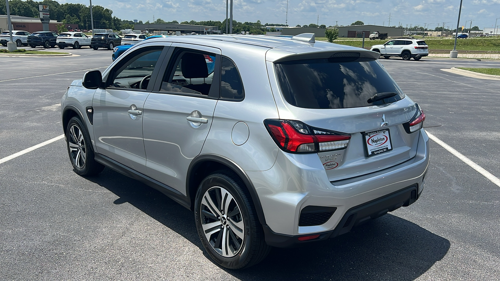 2024 Mitsubishi Outlander Sport ES 6