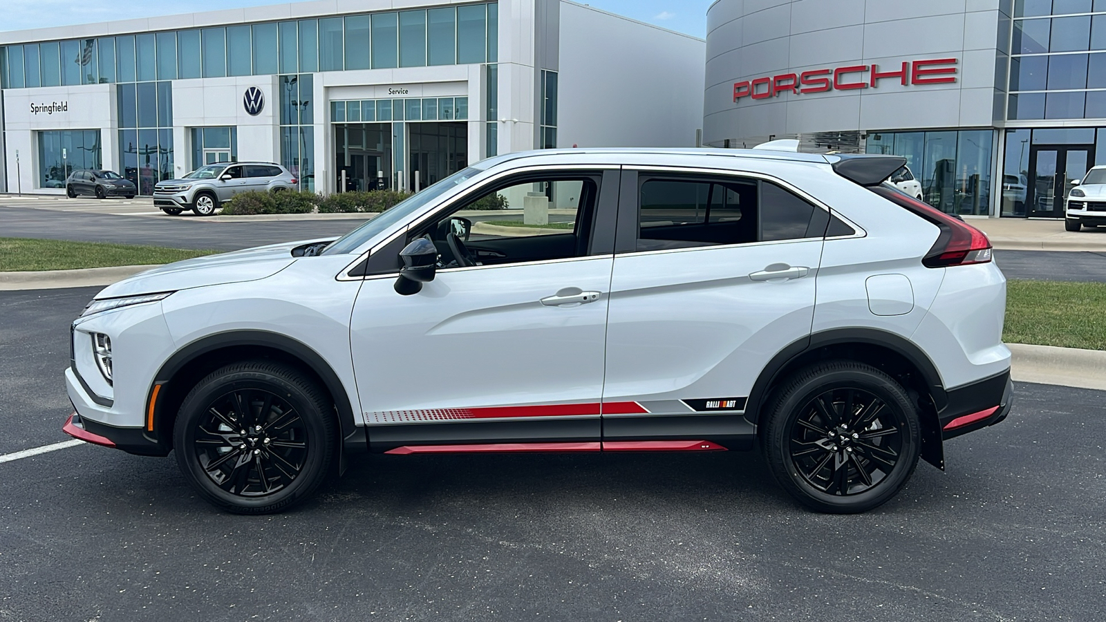 2024 Mitsubishi Eclipse Cross Ralliart 2