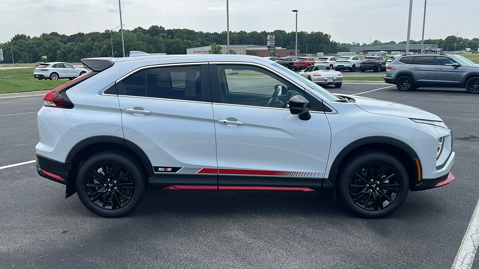 2024 Mitsubishi Eclipse Cross Ralliart 9