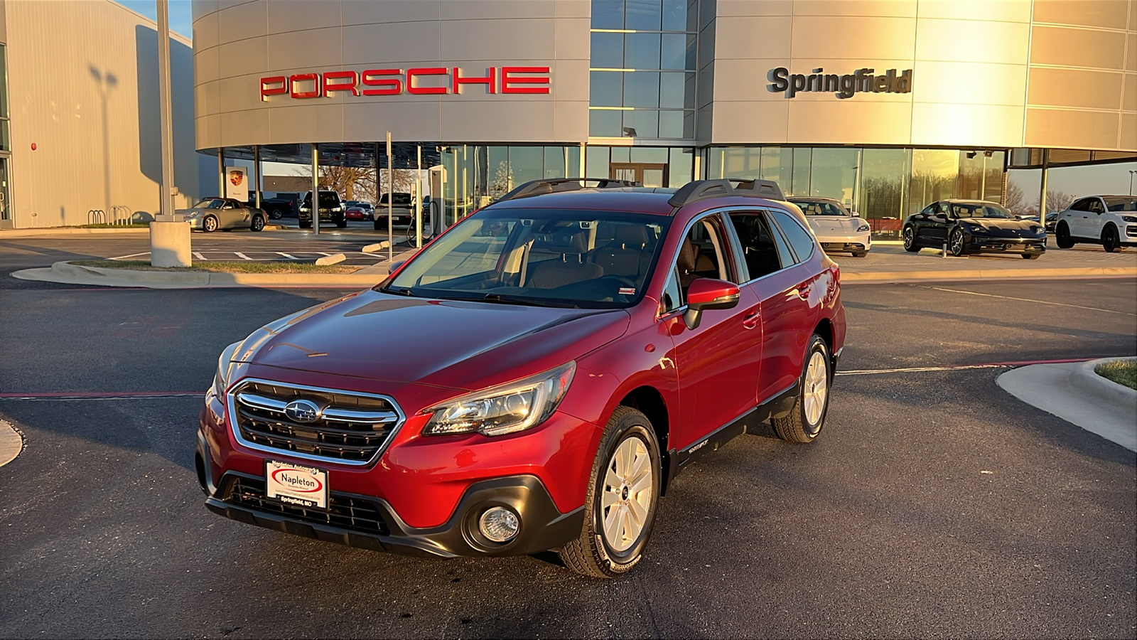 2018 Subaru Outback Premium 1