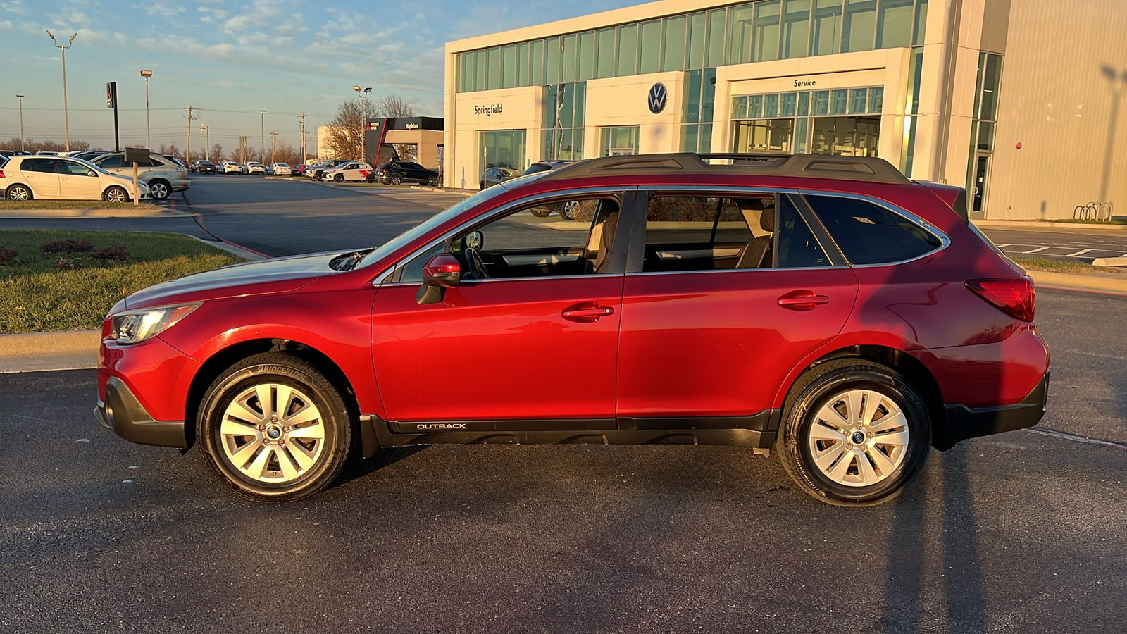 2018 Subaru Outback Premium 2