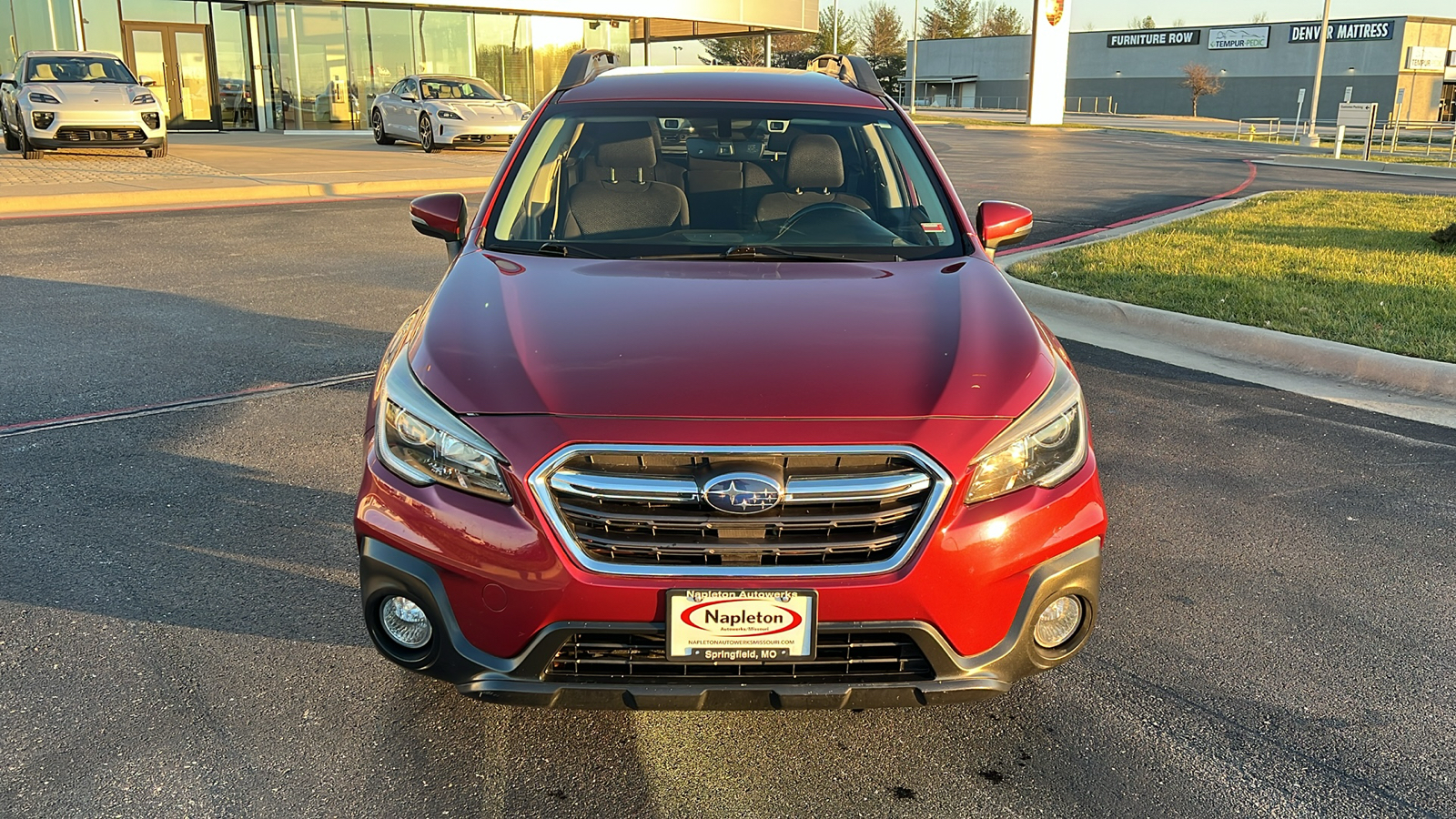 2018 Subaru Outback Premium 9