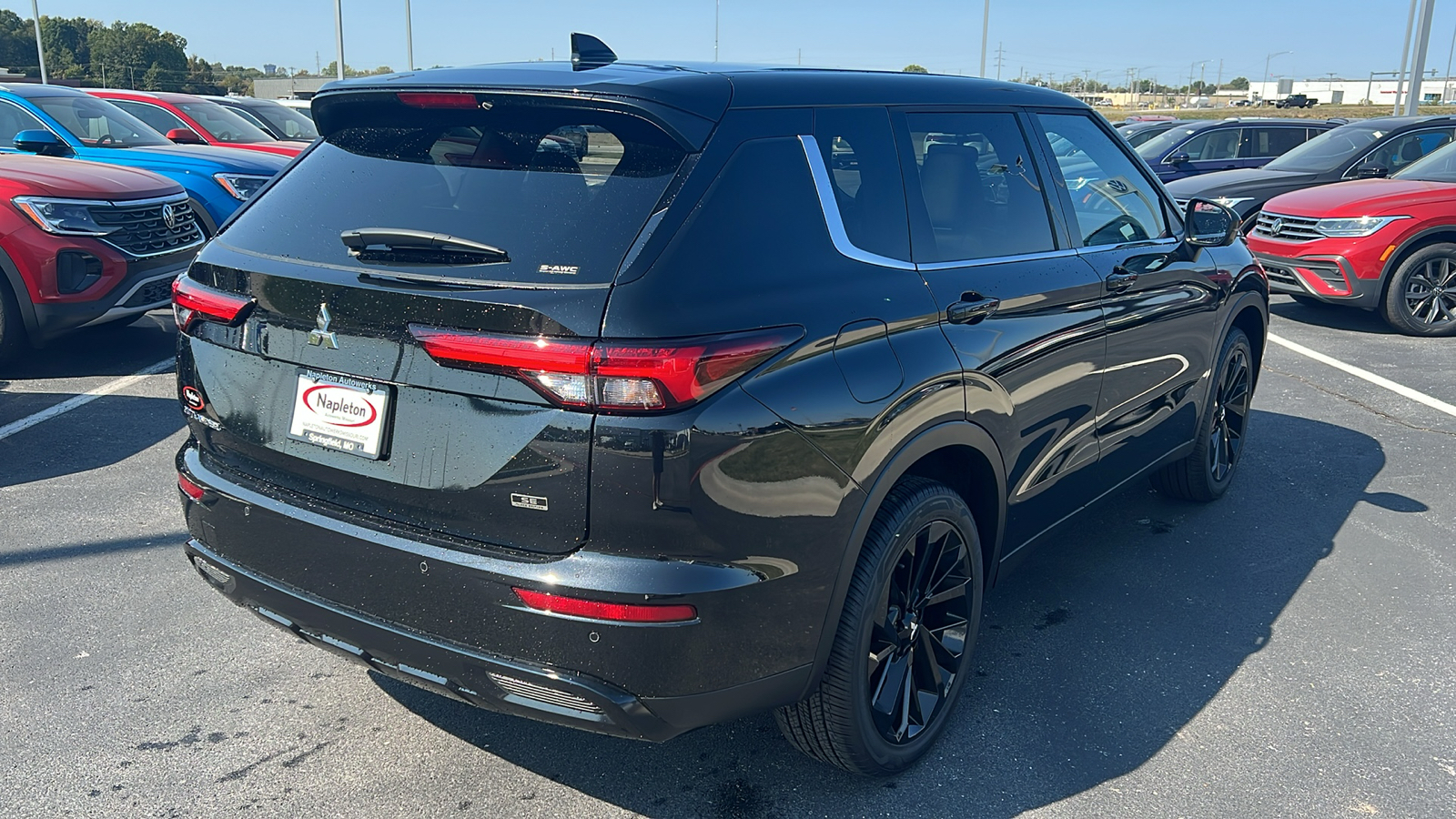 2024 Mitsubishi Outlander SE Black Edition 10